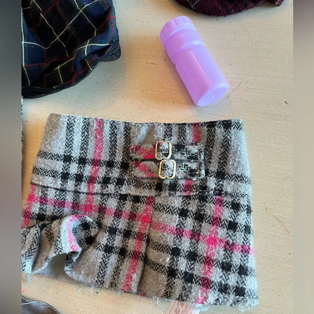 Our Generation doll clothes and accessories - Picture 4 of 5